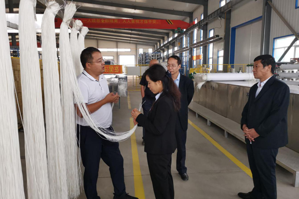 陜西航天建設(shè)集團有限公司總經(jīng)理、黨委副書記謝明娟率隊赴遼寧一諾環(huán)保產(chǎn)業(yè)集團開展考察調(diào)研工作 陜西航天建設(shè)集團有限公司總經(jīng)理、黨委副書記謝明娟率隊赴遼寧一諾環(huán)保產(chǎn)業(yè)集團開展考察調(diào)研工作